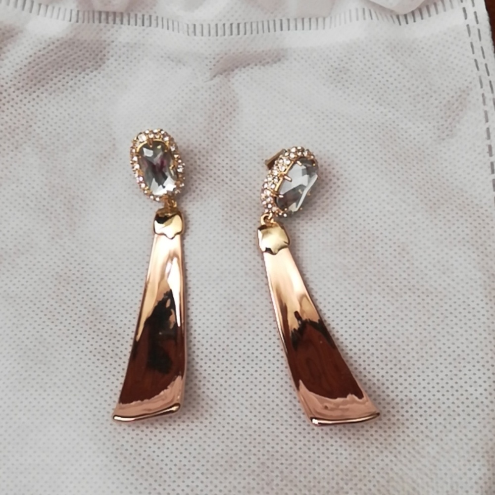 Alexis Bittar Crystal Scoop Earings